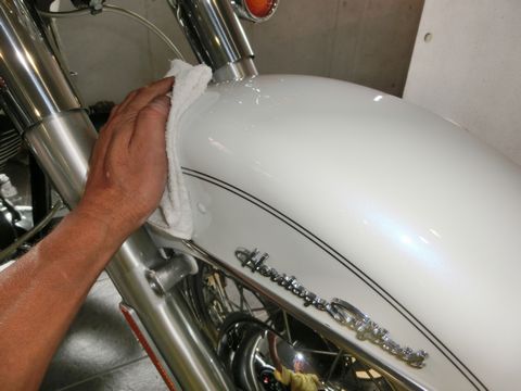 ソフティール参考で学ぶバイク塗装タオル拭きケア