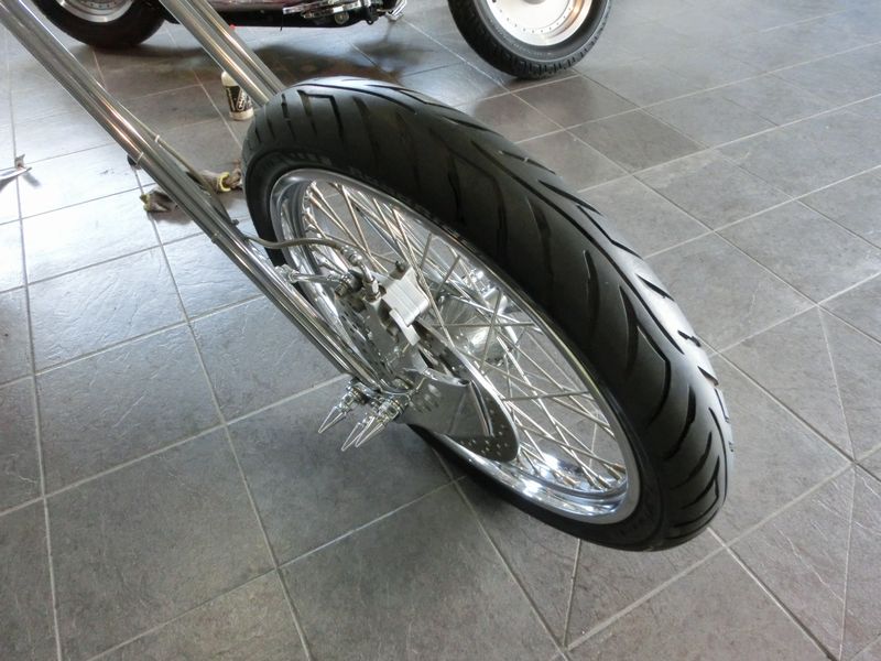 P8コートとP113で展示用バイクタイヤに仕上げる方法