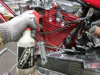 P8コートでハーレー・バイクのエンジンを簡単美観ケア