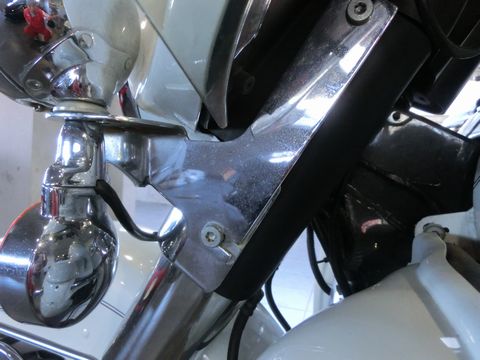 ハーレー・トライクのエンジンとメッキのお手入れ方法