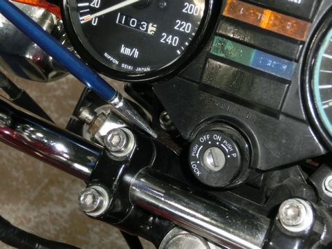 バイクのメーター周りのお手入れ方法満載の参考例